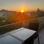 Summer Vibe Wave *